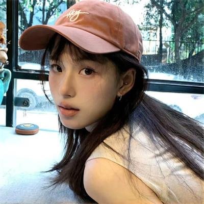 两个人一双手